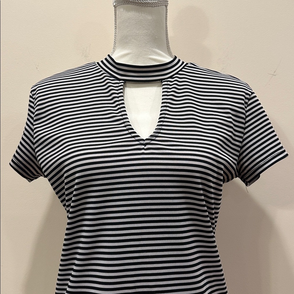 Rolla Coster Black and White Striped Keyhole Bodysuit XL